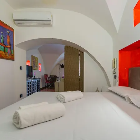 Apartment Visconti Loft House By Wonderful Italy *